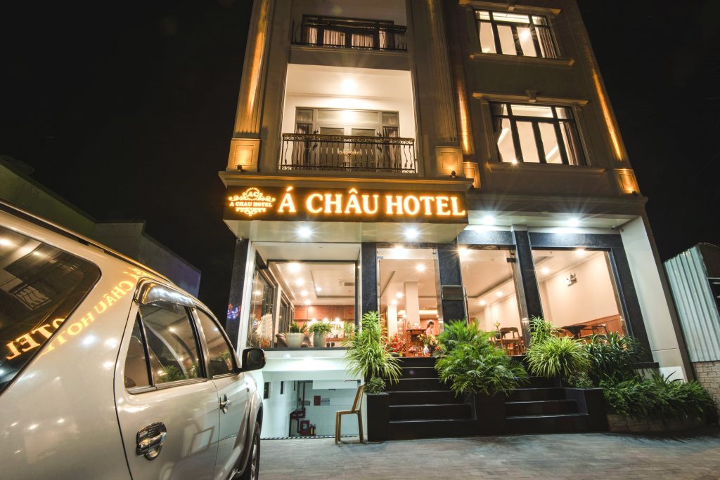 Á Châu Hotel